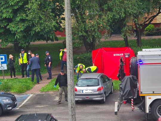 Na parkingu za pawilonami na ul. Terebelskiej w Białej Podlaskiej padły strzały. Został zastrzelony człowiek.