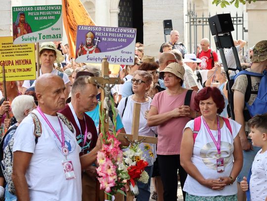 Z Zamościa wyruszyła piesza pielgrzymka na Jasną Górę. Zobacz zdjęcia