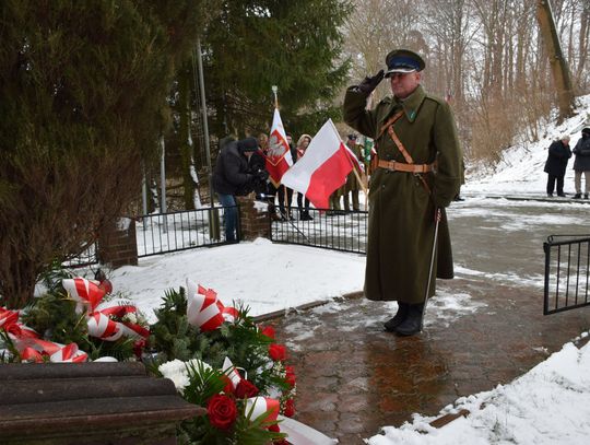 Zaboreczno: Kwiaty i pamięć żołnierzom Batalionów Chłopskich
