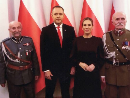 Jerzy Zacharow (pierwszy od lewej) jest honorowym przewodniczącym Stowarzyszenia Internowanych Zamojszczyzny, działa również w zamojskim oddziale terenowym Związku Piłsudczyków RP.