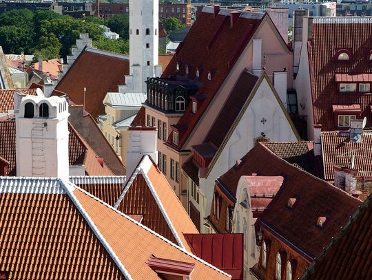 Mieszkaniec powiatu zamojskiego jako organizator pielgrzymki do krajów bałtyckich postanowił zarezerwować dla całej grupy nocleg w Estonii.