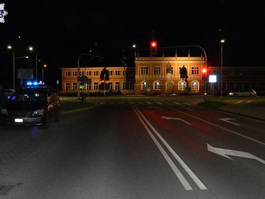Do potrącenia doszło na skrzyżowaniu ul. Piłsudskiego z ul. Okrzei w Zamościu w czasie, gdy cyklista przejeżdżał przez przejazd dla rowerów.