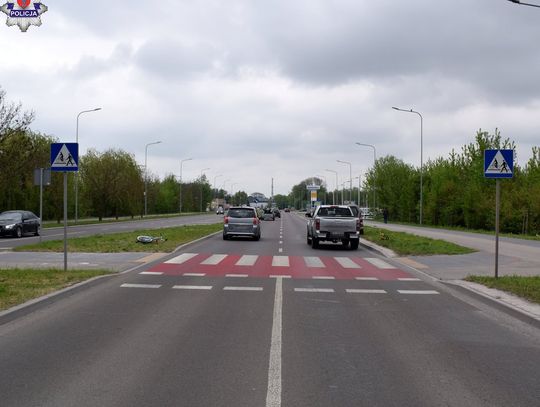 W Zamościu 14-letnia rowerzystka wjechała na przejazd dla rowerów bezpośrednio przed jadący ulicą Dzieci Zamojszczyzny Citroen.