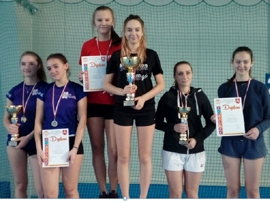 Zamość: Badmintonistki z III LO najlepsze w województwie