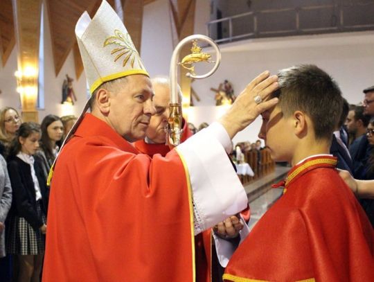 Zamość: Będzie bierzmowanie dla dorosłych. Można przyjąć sakrament