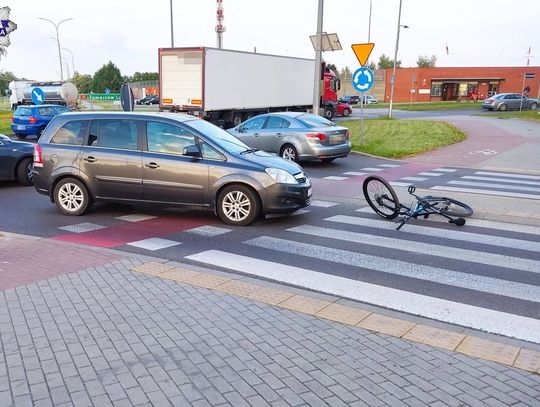 Zamość: Kierowca opla potrącił rowerzystę