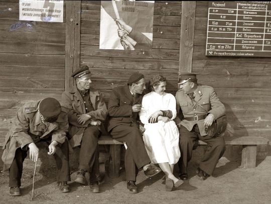 „Ludzie i parowozy. Z historii kolei na Zamojszczyźnie” – to tytuł wystawy przygotowanej przez Muzeum Fotografii w Zamościu.