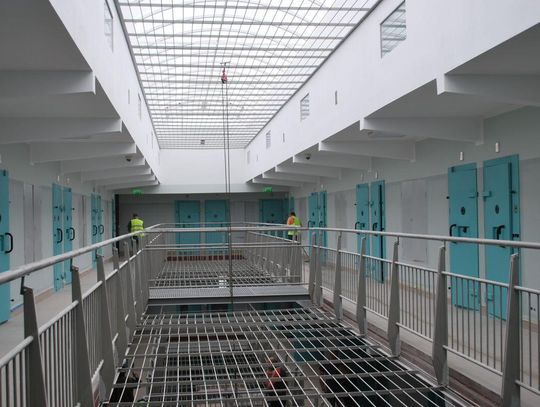 Artur W. został skazany na karę bezwzględnego pozbawienia wolności.