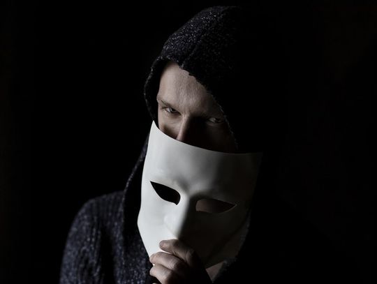 Oszukany metodą „na pracownika banku” 36-latek z powiatu zamojskiego stracił ponad 5000 zł.