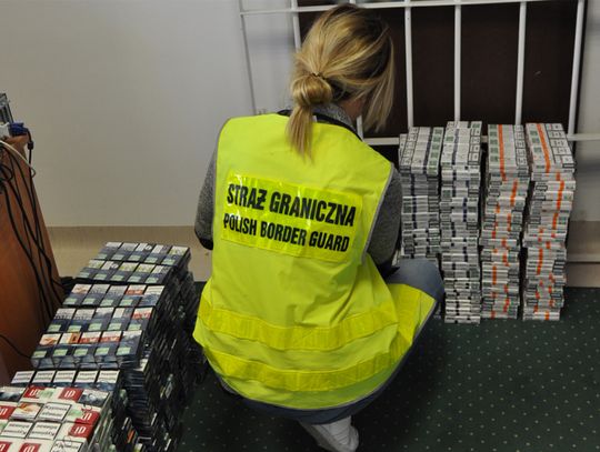 Zamość: Papierosy warte 50 tys. zł ukryte w ukraińskim autokarze
