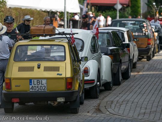 Zamość: Parada zabytkowych pojazdów na „Zamość na okrągło”