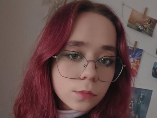 Zamość: Sukces uczennic „Plastyka” w ogólnopolskim konkursie literackim Karina Czugała i Julia Adamczuk, uczennice Państwowego Liceum Sztuk Plastycznych im. Bernardo Morando w Zamościu, odniosły sukces w XXVI Ogólnopolskim Konkursie Literackim im. Adama Mickiewicza w Słupsku.