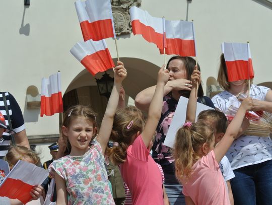 Zamość świętuje Dzień Flagi Rzeczpospolitej Polskiej (ZDJĘCIA, FILM)
