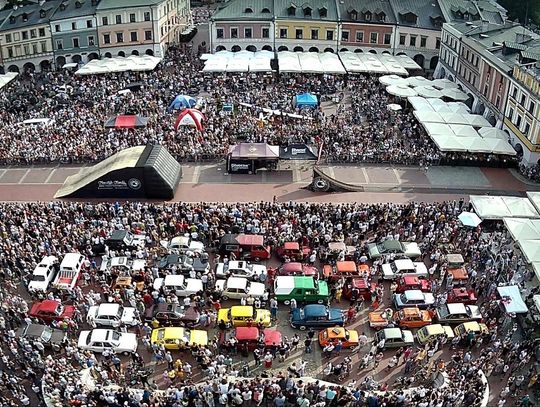 2. Zlot Pojazdów Zabytkowych pod Roztoczańskim Muzeum PRL w Zamościu