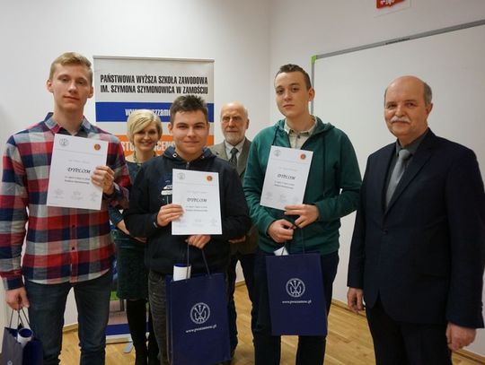 Zamość: Uczniowie Społeczniaka najlepsi w matematycznym konkursie PWSZ i I LO