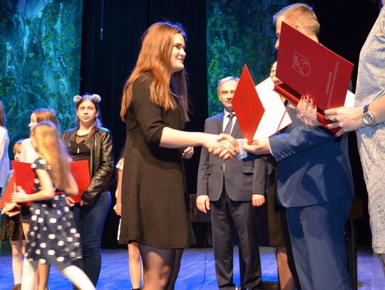 Zamość: Wychowanki MDK wśród stypendystów zarządu województwa