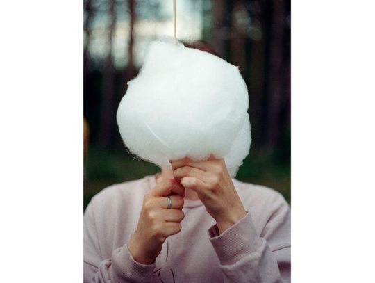 Zamojskie Towarzystwo Fotograficzne oraz Galeria Fotografii Ratusz zapraszają na wystawę fotografii Joanny Figarskiej „Karol lizał zdjęcia”.