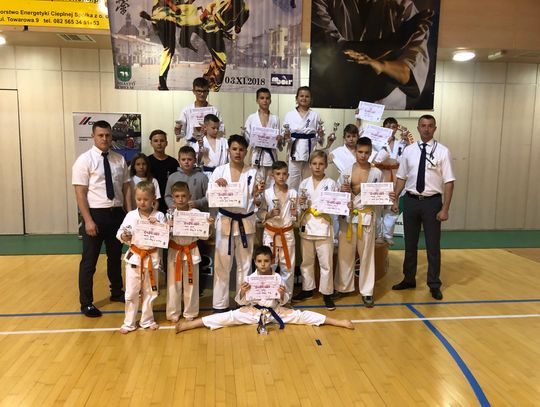 Zamość: Zawodnicy Klubu Karate Kyokushin z sukcesami na zawodach w Chełmie