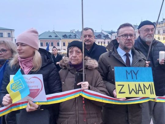 Zamościanie i uchodźcy razem w rocznicę ataku na Ukrainę