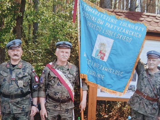 Zamościanie na szlaku „Kadrówki”