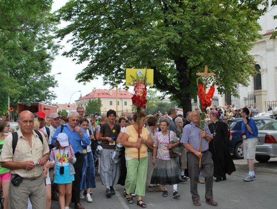 Zapisz się na pielgrzymkę na Jasną Górę. Parafie w Zamościu, Tomaszowie, Hrubieszowie i Biłgoraju czekają