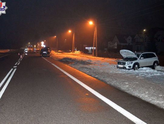 Niebezpieczne wyprzedzanie było przyczyną kolizji w Zawadzie.