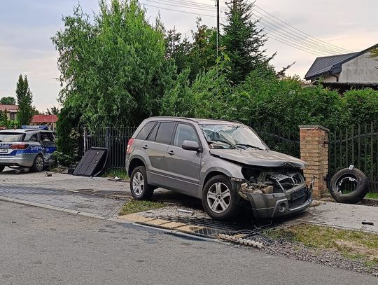 Lubelskie: Zderzenie osobówki z radiowozem. 4 osoby trafiły do szpitala