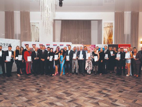 Uroczysta gala Pereł Biznesu odbędzie się 25 wrzesnia w Hotelu Koronnyw Zamościu. A tak prezentowali się zeszłoroczni laureaci naszego plebiscytu.