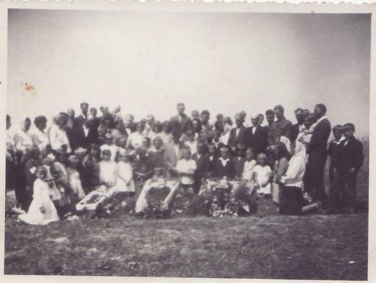 Chłopcy spoczęli w jednym grobie na gorajeckim cmentarzu.