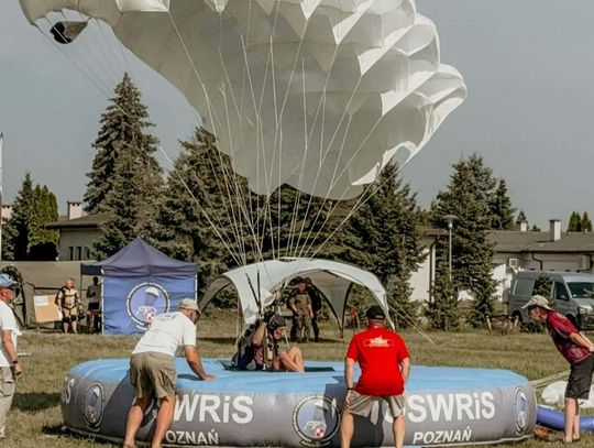 Reprezentacja 2. Hrubieszowskiego Pułku Rozpoznawczego po raz pierwszy w historii wywalczyła złoto w klasyfikacji drużynowej w skokach spadochronowych na celność lądowania.