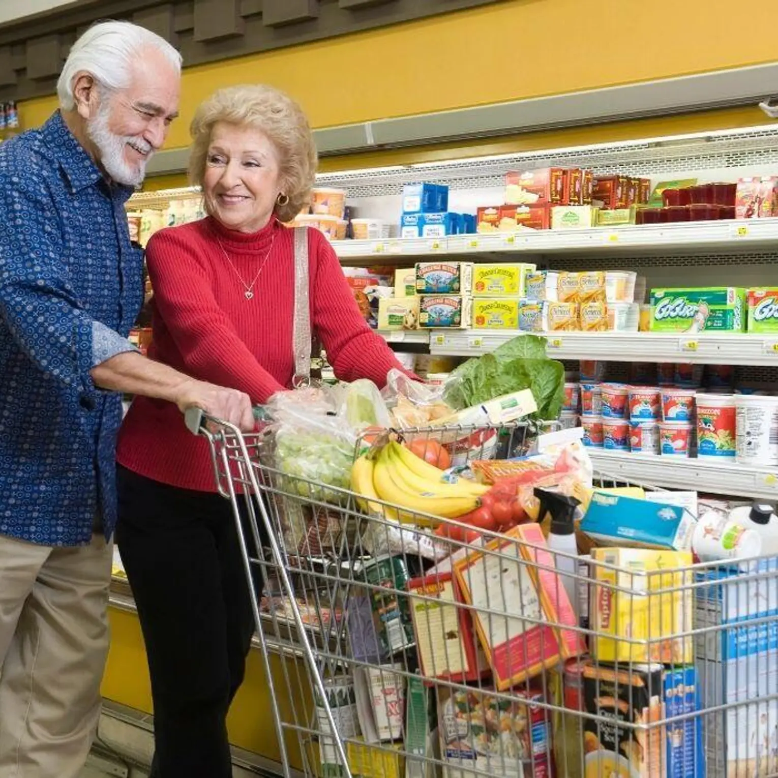 Seniorzy napędzają handel. Wydają już co czwartą złotówkę