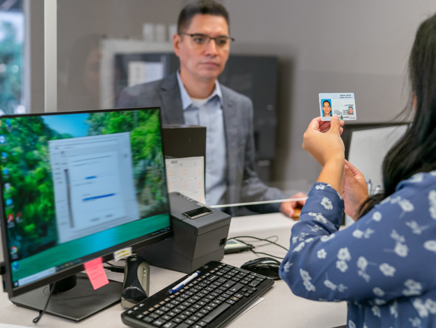 2026 rokiem kolejek. Dowody i prawa jazdy do wymiany