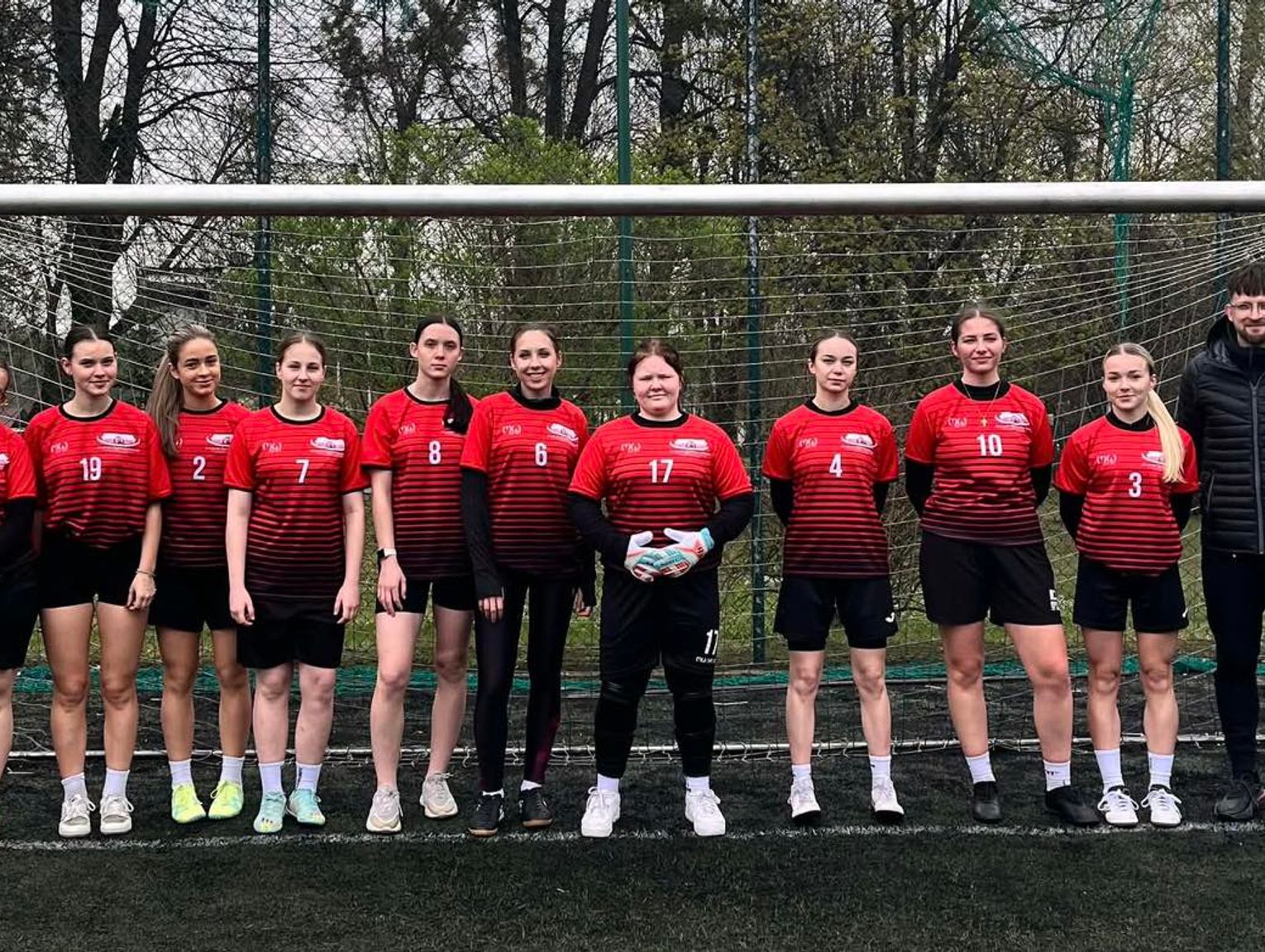 Awans piłkarek II LO w Tomaszowie. Pokonały drużyny z Zamościa i Hrubieszowa