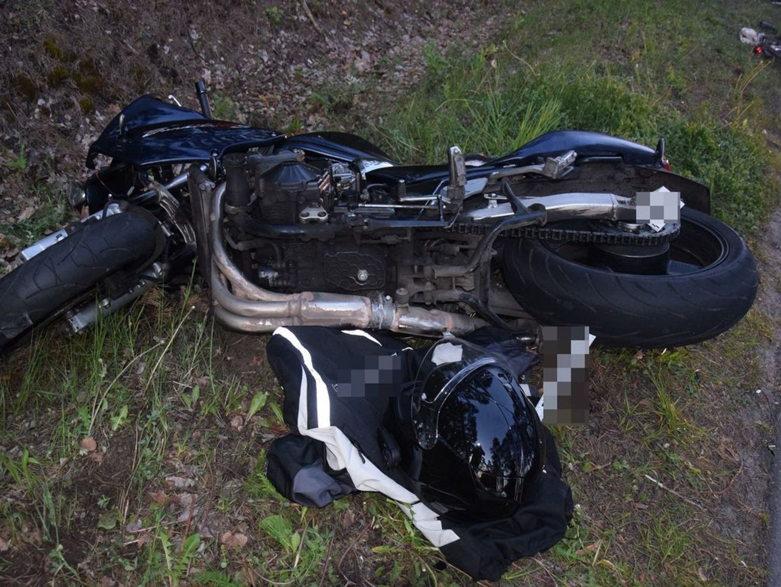 Biłgoraj: Chciał zawrócić na jezdni – zderzył się z motocyklistą