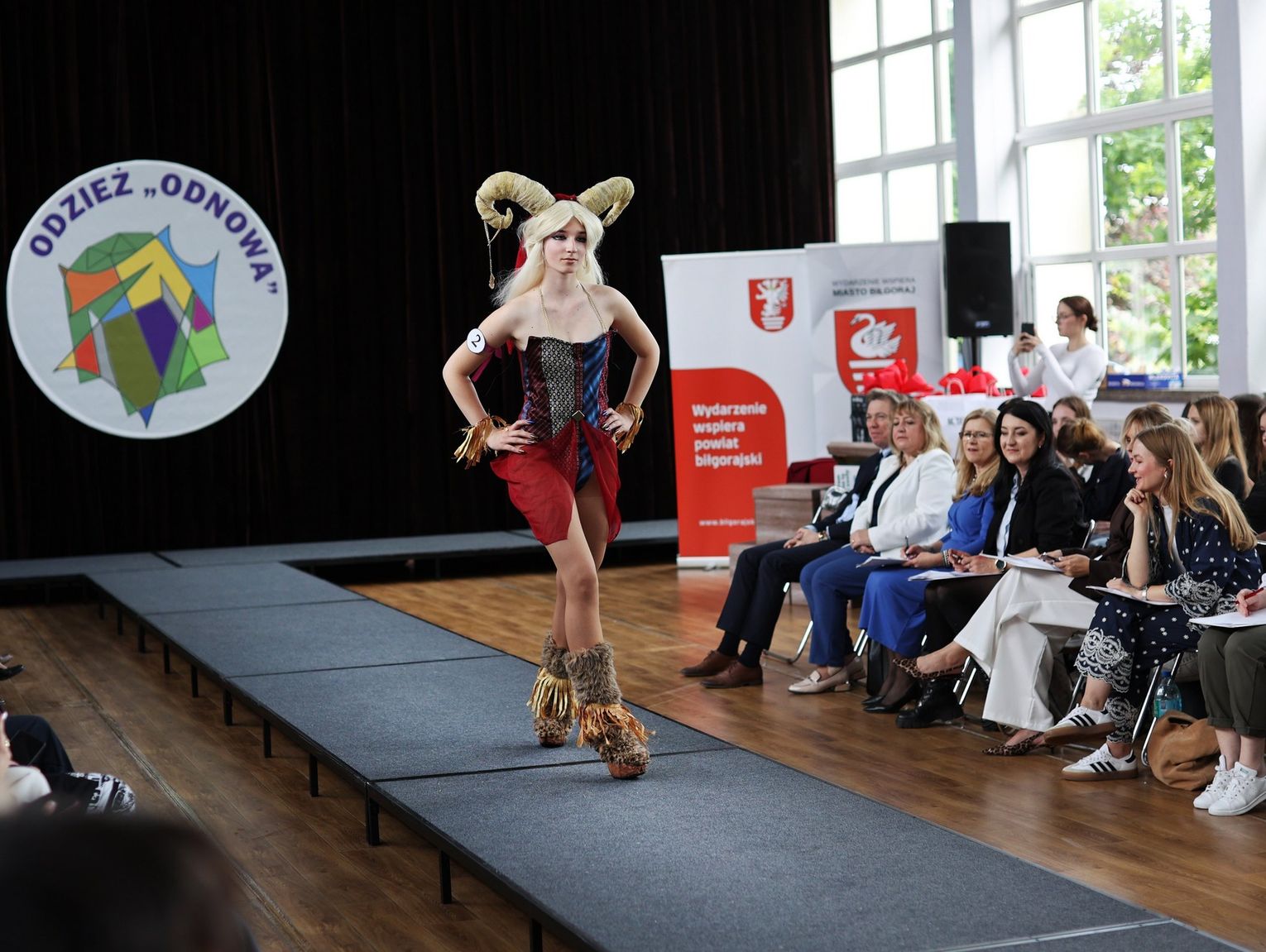 Biłgoraj: Zmieniają Modę: Odzież OdNowa [ZDJĘCIA]