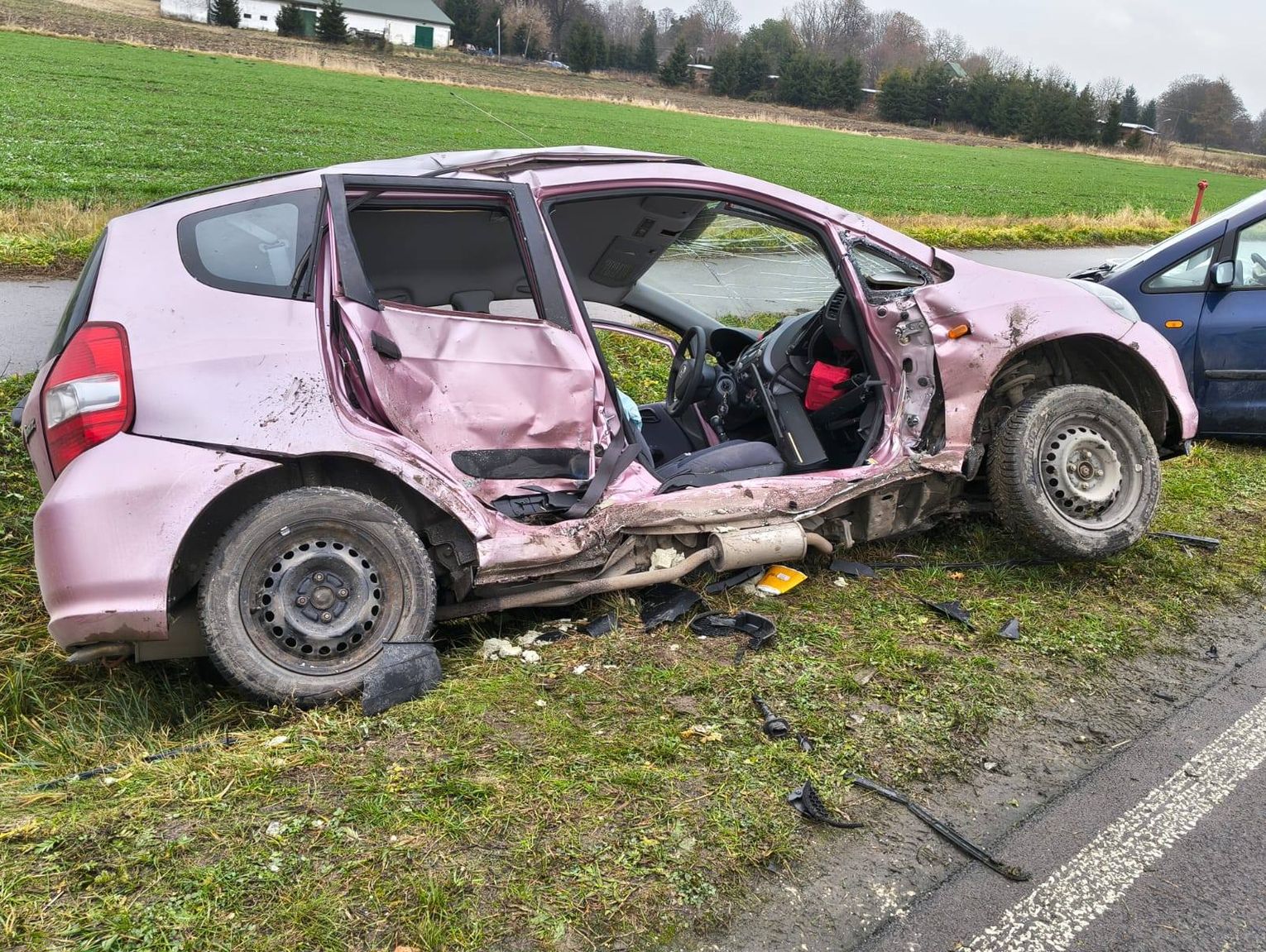 Bortatycze-Kolonia: Wypadek z udziałem dwóch samochodów. 3 osoby trafiły do szpitala [ZDJĘCIA]