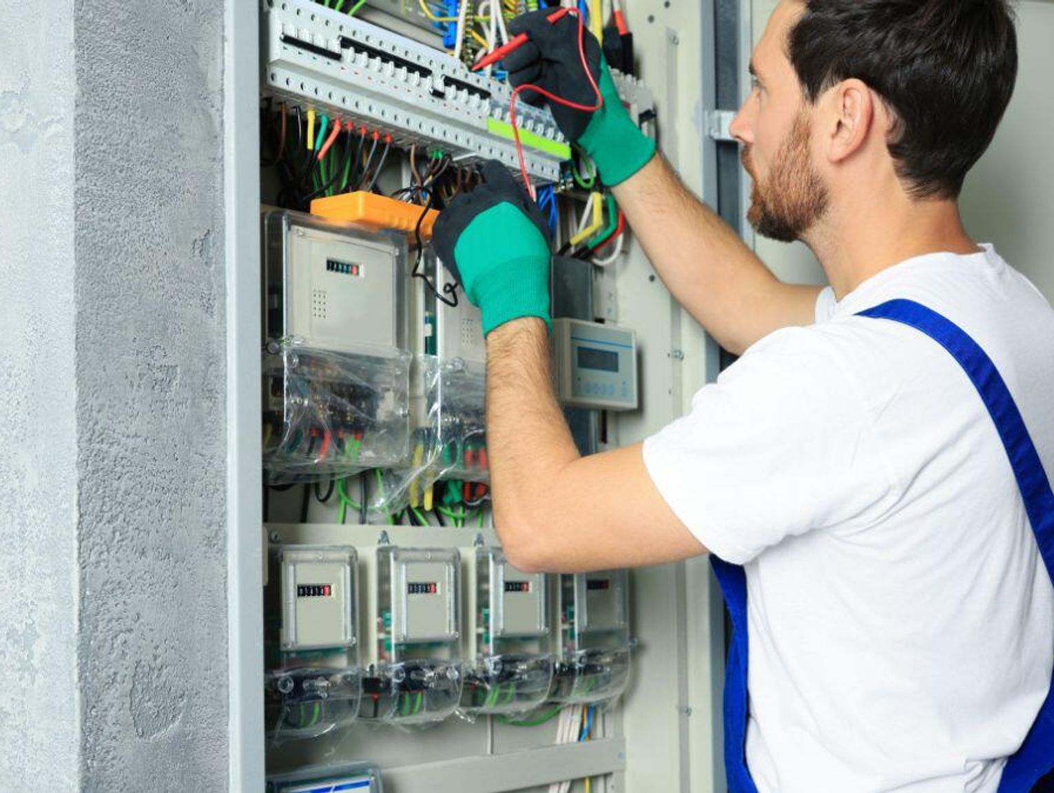 Ceny prądu 2026. Czy to na pewno obniżka?