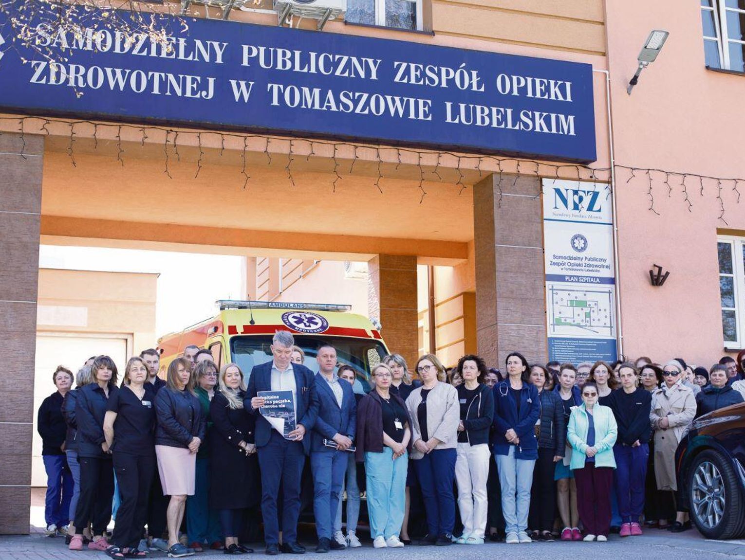 Czarny tydzień w Tomaszowie Lubelskim. Dyrektor: „Szpitale powiatowe są świadomie głodzone”