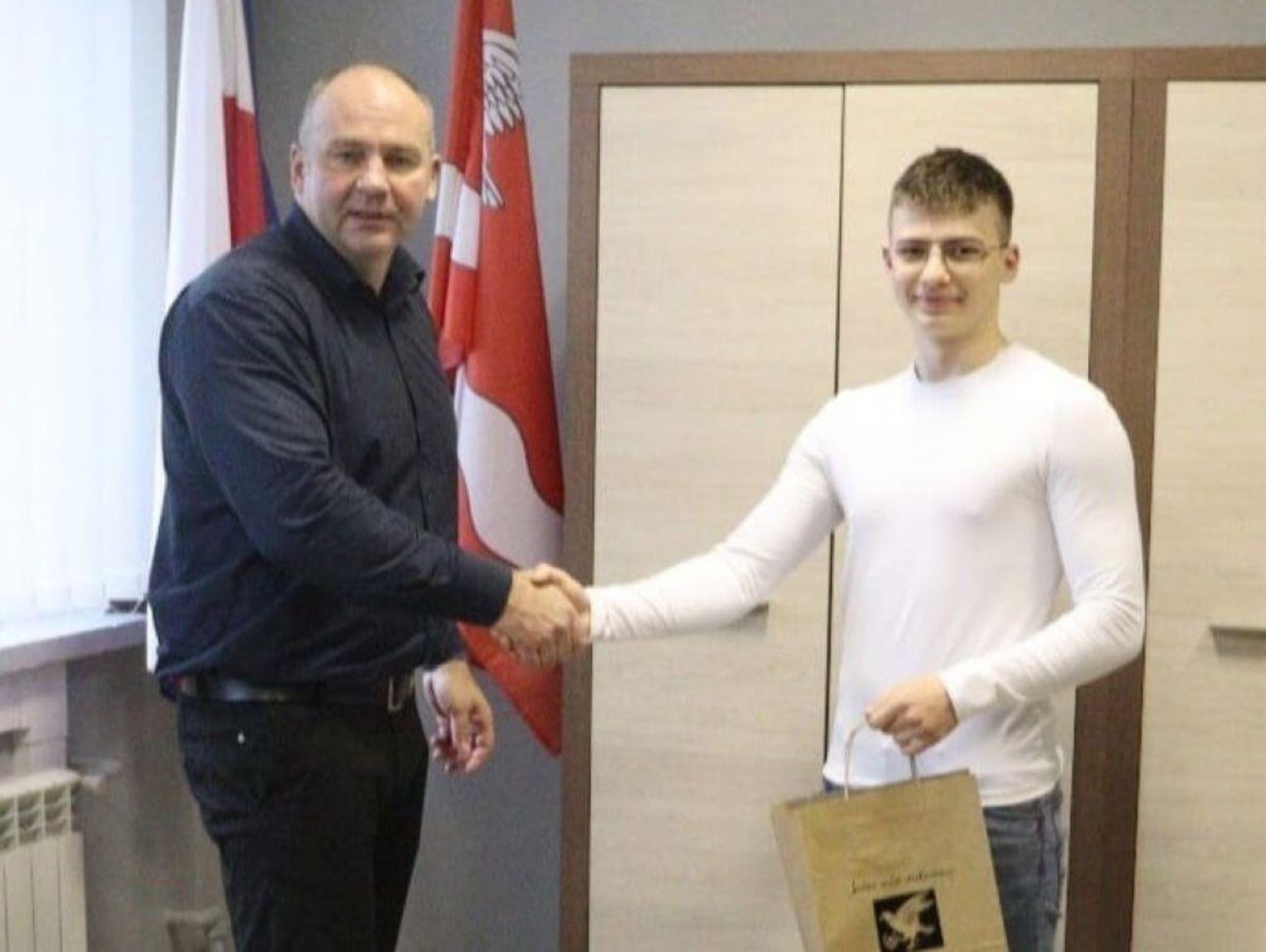 Dołhobyczów: Nagroda dla Kacpra Popielewskiego z Kadłubisk za osiągnięcia sportowe