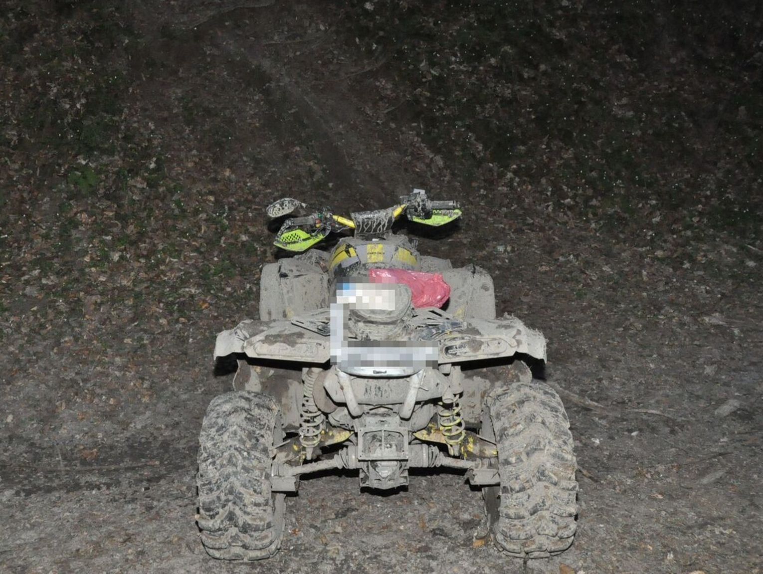 Dramat w Tarnawie-Kolonii. Quad przygniótł 33-latka na leśnym zboczu