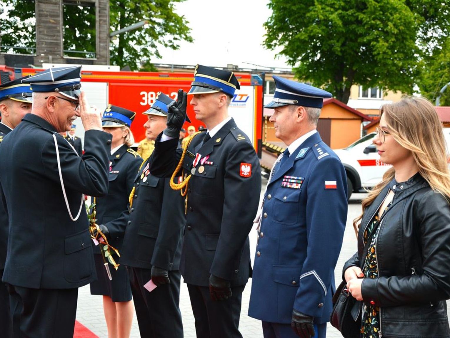 Dzień Strażaka w Zamościu. Były awanse, odznaczenia i wyróżnienia. Zobacz zdjęcia