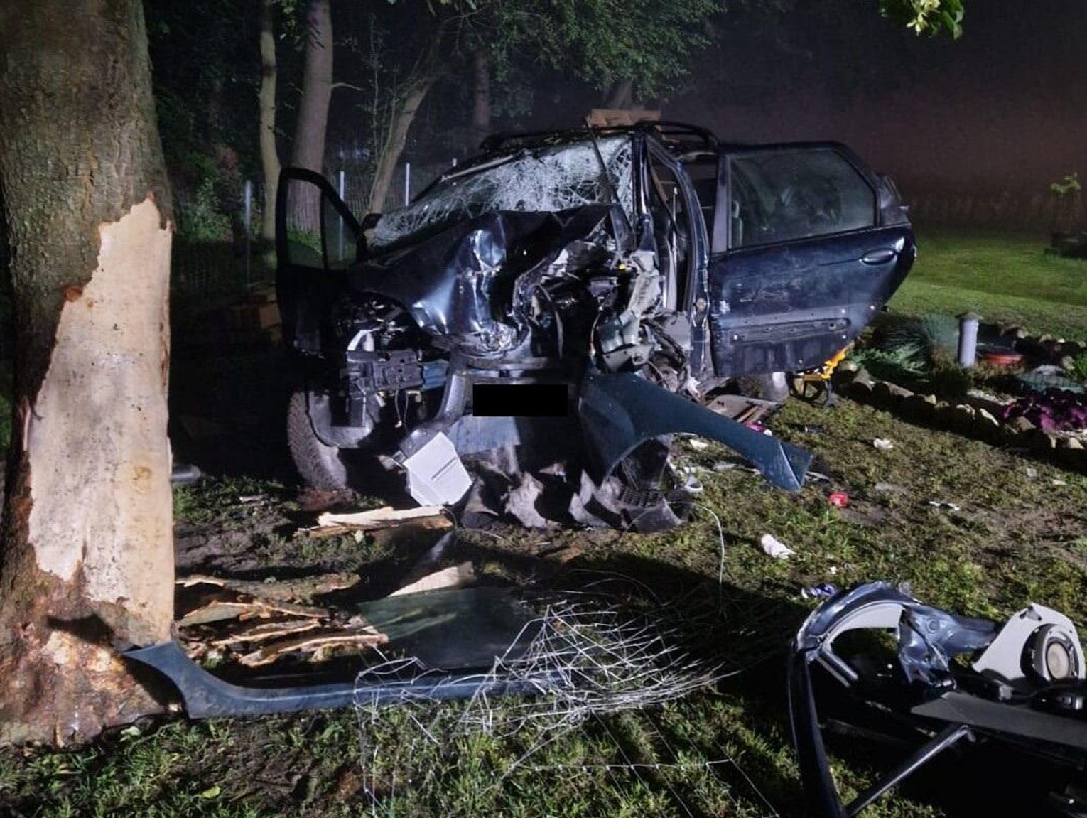 Gm. Tomaszów Lubelski: 3 osoby w szpitalu. Samochodem kierowała pijana 22-latka bez prawa jazdy [ZDJĘCIA]