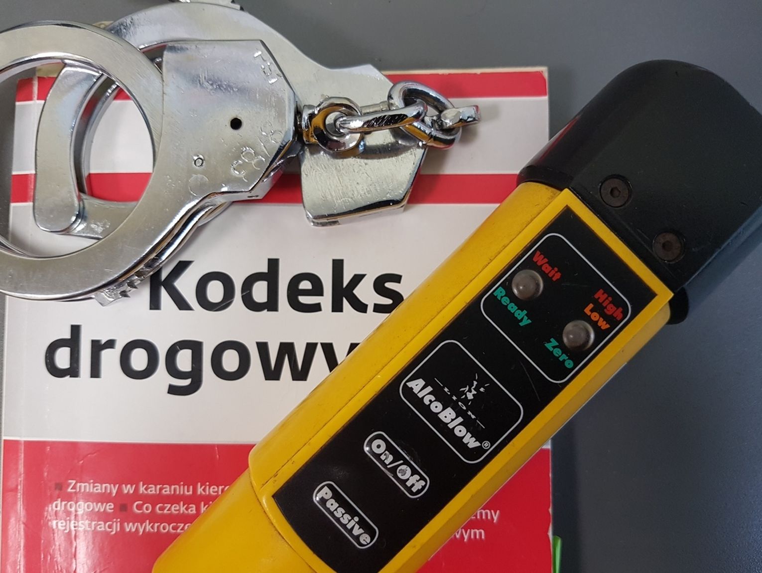 Gm. Werbkowice: Policjant miał nosa. 53-latek z 3 promilami i zakazem kierował volvo