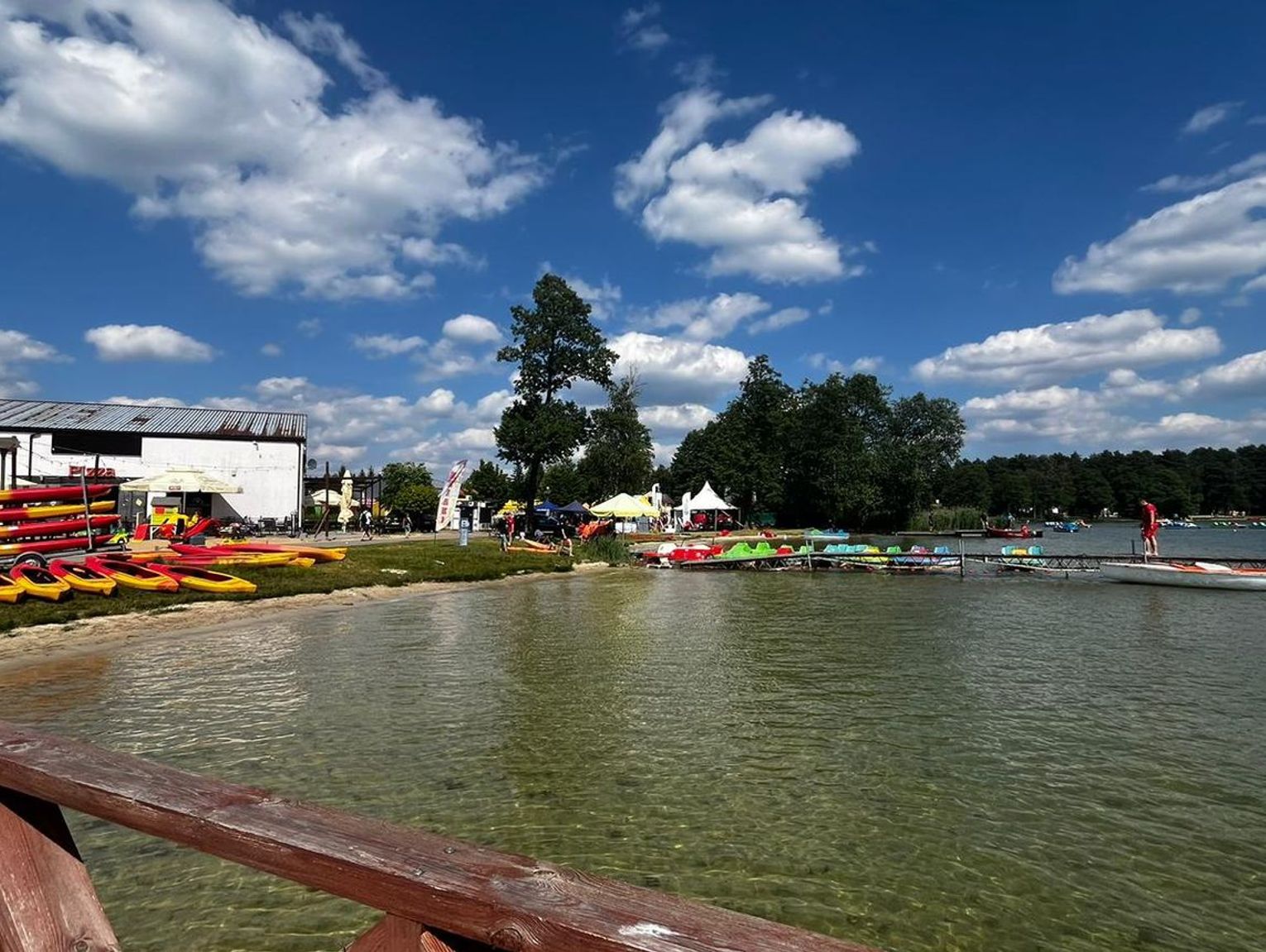 Lubiane przez Zamościan Jezioro Białe w Okunince rusza z rewolucyjnym projektem