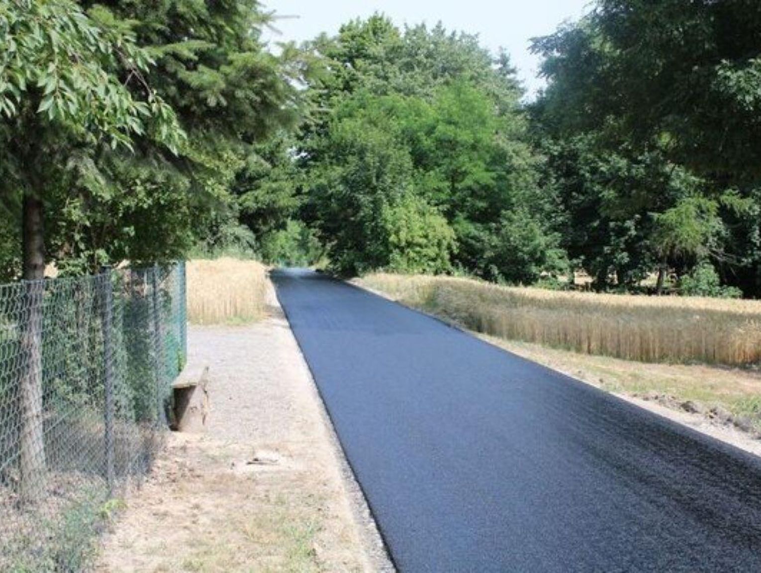 Gmina Hrubieszów: Asfalt zamiast kruszywa w Masłomęczu