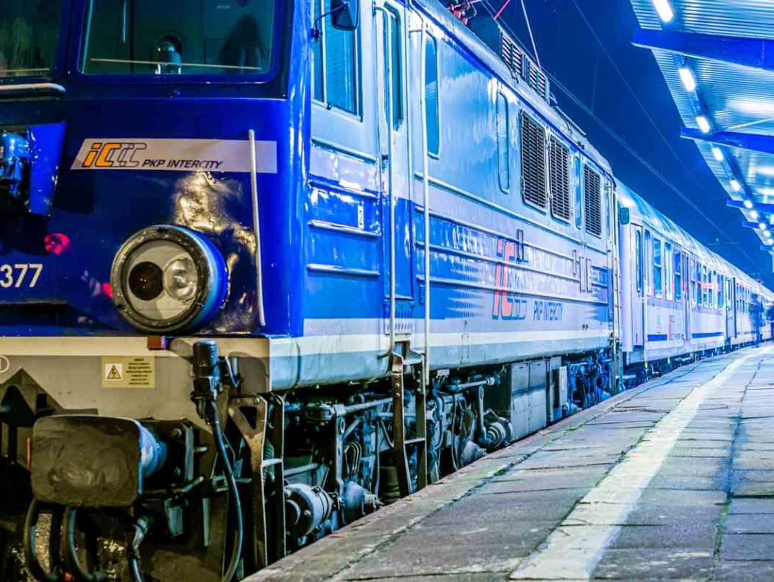 Intercity podniesie cenę biletów, żeby nie być konkurencją. Apelują o to samorządy