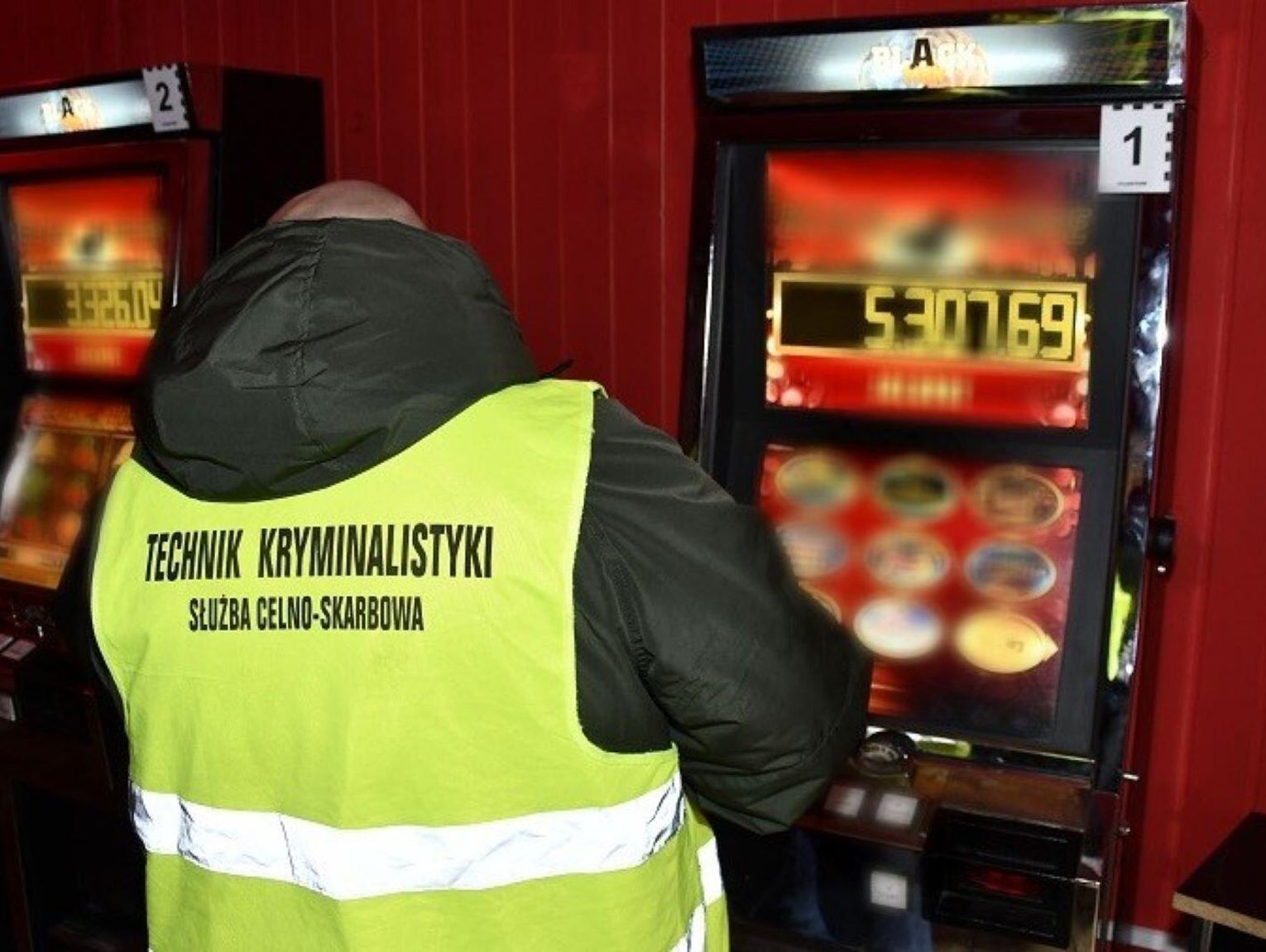 KAS i CBŚP rozbiły grupę przestępczą zajmującą się hazardem. Działała też w Zamościu