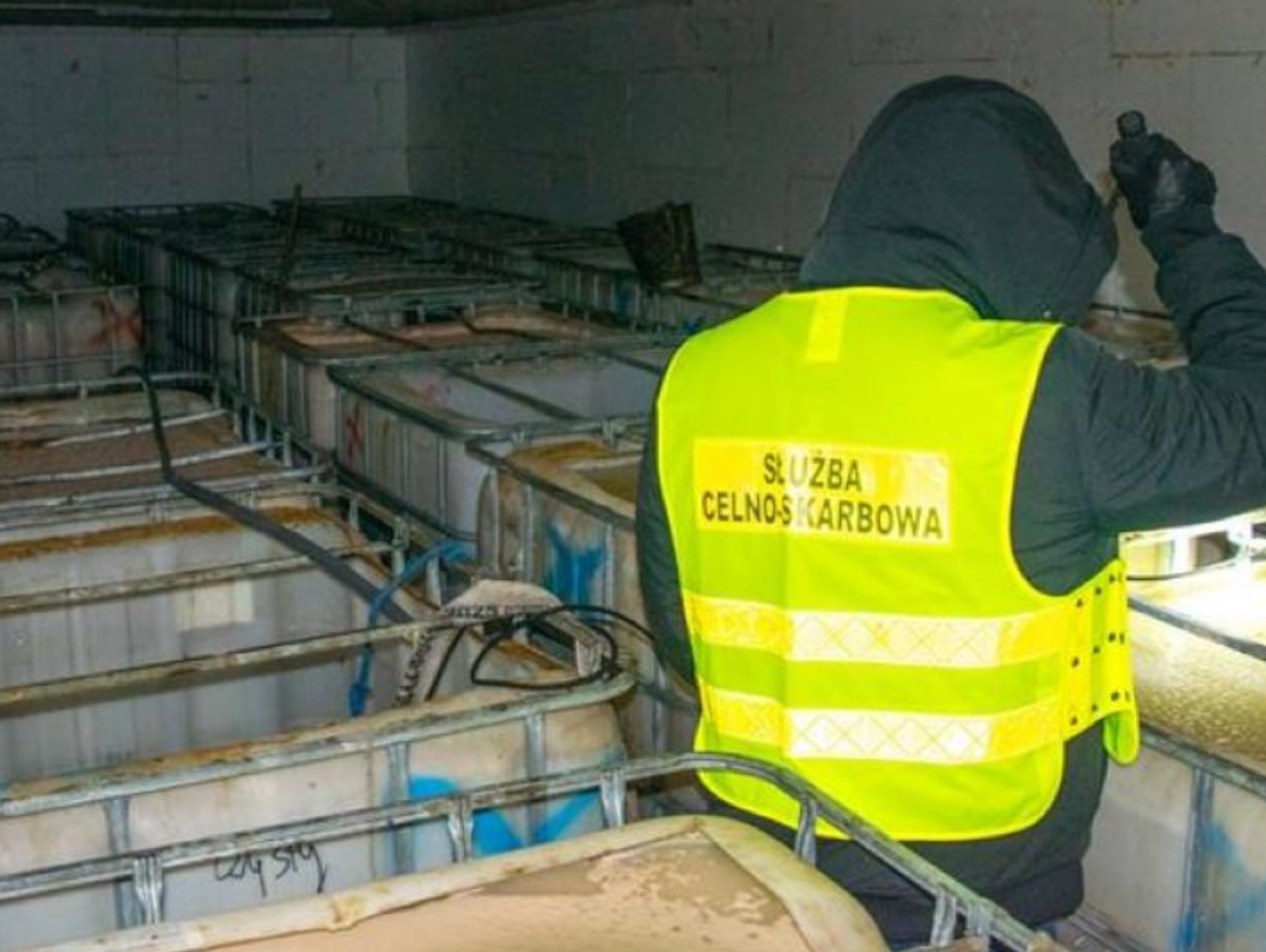 KAS ostrzega: nie pij takiego alkoholu, bo może się to źle skończyć