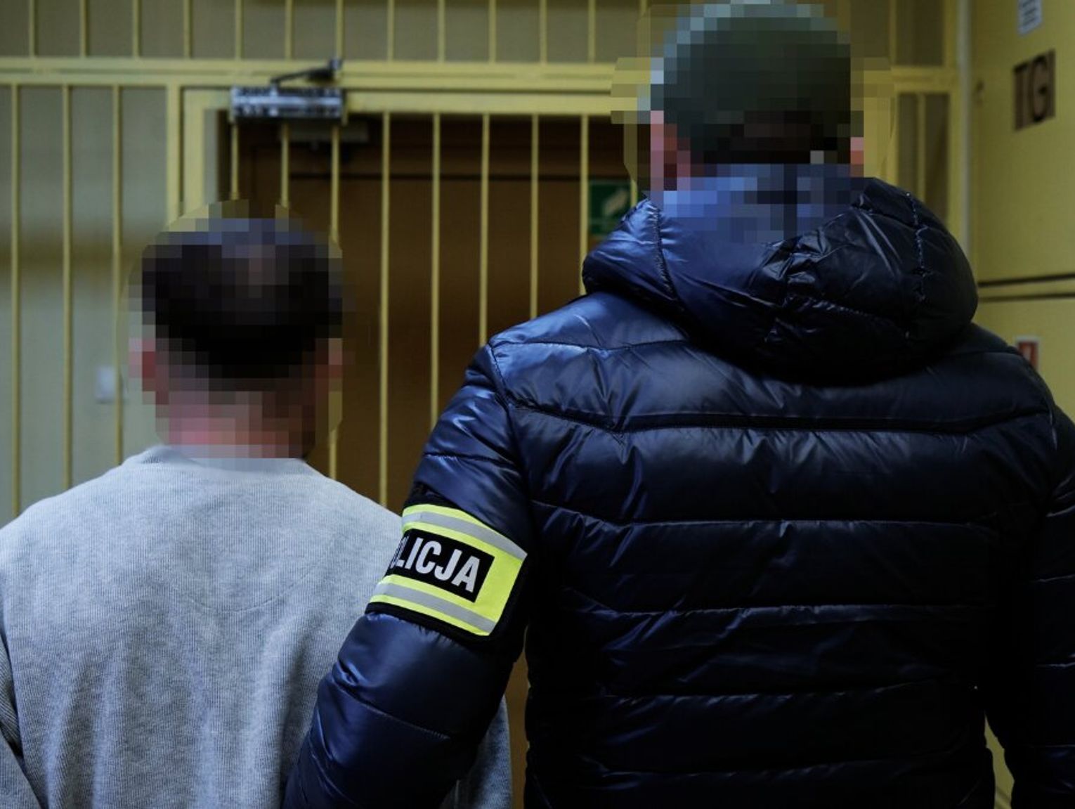 Koszmar przed hotelem. Potrącił, potem wrócił i przejechał po ofierze