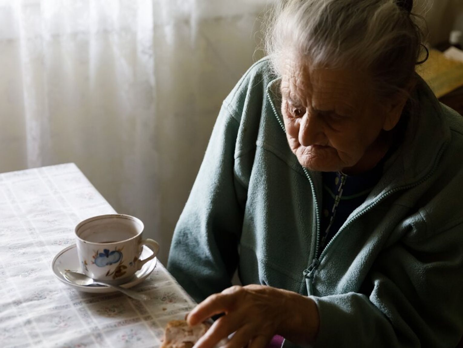 Mieszkanie za przetrwanie. Seniorzy biją rekordy umów dożywocia